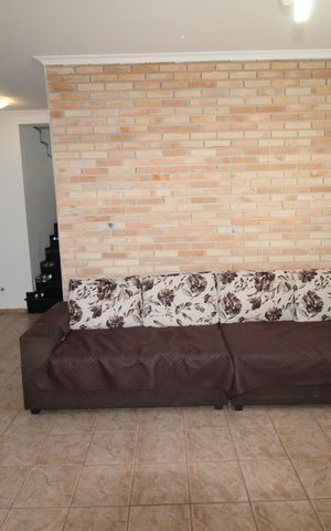 Casa de condomínio para alugar com 327m², 6 quartos e 4 vagasSala 1