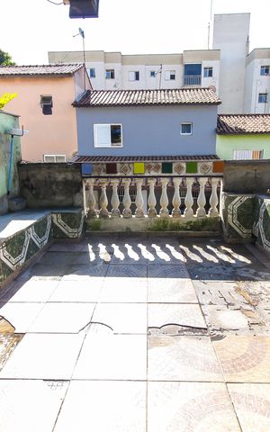 Casa de condomínio à venda com 80m², 2 quartos e 1 vaga Casa de condomínio à venda com 80m², 2 quartos e 1 vagaVaranda do Quarto 2