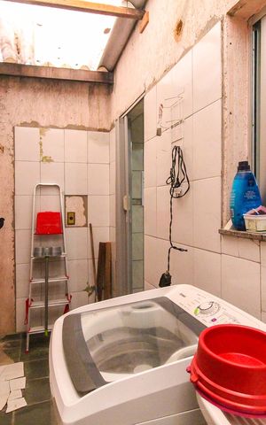 Casa de condomínio à venda com 80m², 2 quartos e 1 vaga Casa de condomínio à venda com 80m², 2 quartos e 1 vagaÁrea de Serviço