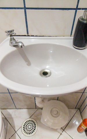 Casa de condomínio à venda com 80m², 2 quartos e 1 vaga Casa de condomínio à venda com 80m², 2 quartos e 1 vagaLavabo