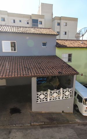 Casa de condomínio à venda com 80m², 2 quartos e 1 vaga Casa de condomínio à venda com 80m², 2 quartos e 1 vagaVista da Varanda do Quarto 2