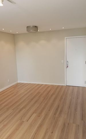 Apartamento à venda com 85m², 3 quartos e 2 vagas Apartamento à venda com 85m², 3 quartos e 2 vagasQuarto