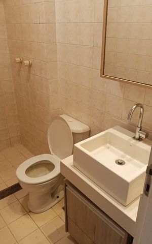 Apartamento à venda com 85m², 3 quartos e 2 vagas Apartamento à venda com 85m², 3 quartos e 2 vagasBanheiro