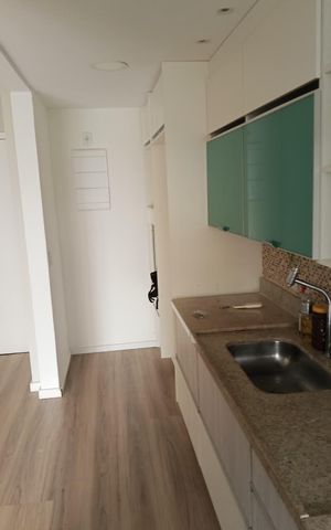 Apartamento à venda com 85m², 3 quartos e 2 vagas Apartamento à venda com 85m², 3 quartos e 2 vagasCozinha