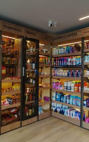 Apartamento para alugar com 33m², 2 quartos e sem vaga Apartamento para alugar com 33m², 2 quartos e sem vagaMini Mercado