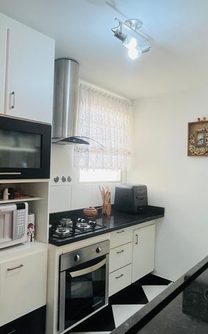 Apartamento à venda com 144m², 4 quartos e 2 vagas Apartamento à venda com 144m², 4 quartos e 2 vagasCozinha
