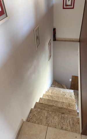 Apartamento à venda com 144m², 4 quartos e 2 vagas Apartamento à venda com 144m², 4 quartos e 2 vagasCorredor