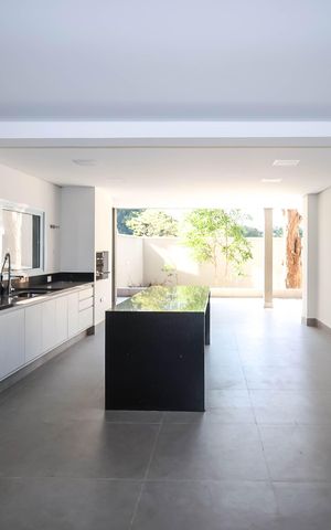 Casa para alugar com 400m², 3 quartos e 3 vagasSalão e Área Gourmet