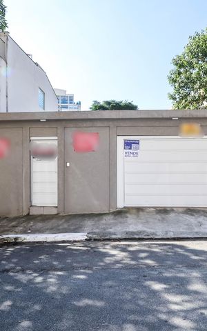 Casa para alugar com 400m², 3 quartos e 3 vagasFachada