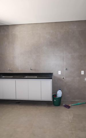 Casa para alugar com 400m², 3 quartos e 3 vagasSalão e Área Gourmet