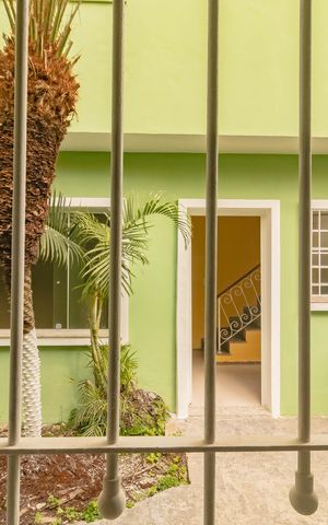 Casa à venda com 166m², 3 quartos e 1 vaga