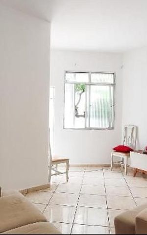 Apartamento à venda com 98m², 2 quartos e sem vaga Apartamento à venda com 98m², 2 quartos e sem vagaSala