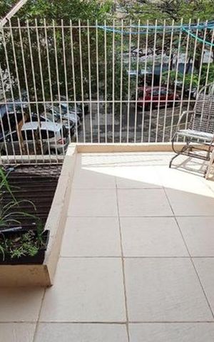 Apartamento à venda com 98m², 2 quartos e sem vaga Apartamento à venda com 98m², 2 quartos e sem vagaÁrea de serviço