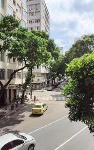 Apartamento à venda com 98m², 2 quartos e sem vaga Apartamento à venda com 98m², 2 quartos e sem vagaVista