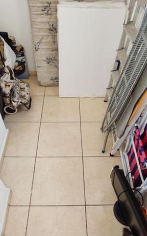 Apartamento à venda com 98m², 2 quartos e sem vaga Apartamento à venda com 98m², 2 quartos e sem vagaQuarto de Serviço