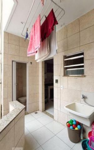 Apartamento à venda com 98m², 2 quartos e sem vaga Apartamento à venda com 98m², 2 quartos e sem vagaÁrea de serviço