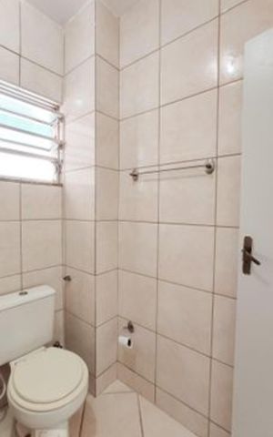 Apartamento à venda com 98m², 2 quartos e sem vaga Apartamento à venda com 98m², 2 quartos e sem vagaBanheiro