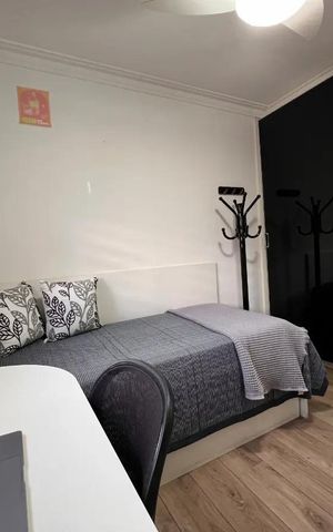 Apartamento à venda com 128m², 3 quartos e 3 vagas Apartamento à venda com 128m², 3 quartos e 3 vagasQuarto 2
