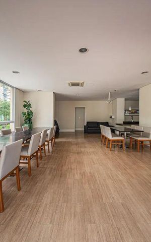 Apartamento à venda com 128m², 3 quartos e 3 vagas Apartamento à venda com 128m², 3 quartos e 3 vagasÁrea externa