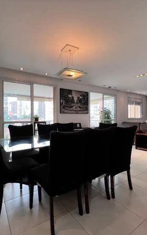 Apartamento à venda com 128m², 3 quartos e 3 vagas Apartamento à venda com 128m², 3 quartos e 3 vagasSala