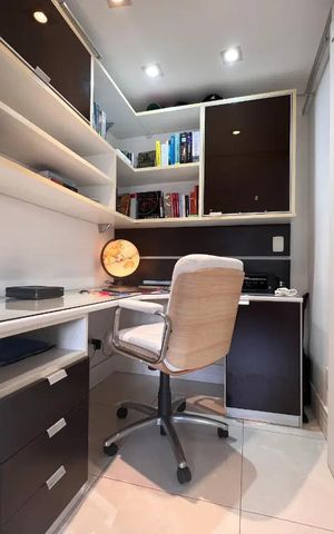 Apartamento à venda com 128m², 3 quartos e 3 vagas Apartamento à venda com 128m², 3 quartos e 3 vagasEscritório