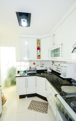 Apartamento à venda com 59m², 2 quartos e 1 vagaCozinha