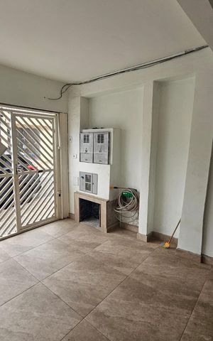 Casa à venda com 150m², 2 quartos e 1 vaga Casa à venda com 150m², 2 quartos e 1 vagaGaragem