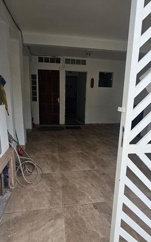 Casa à venda com 150m², 2 quartos e 1 vaga Casa à venda com 150m², 2 quartos e 1 vagaGaragem
