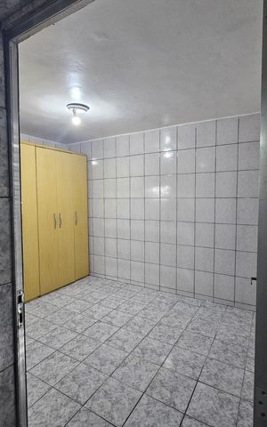 Casa à venda com 150m², 2 quartos e 1 vaga Casa à venda com 150m², 2 quartos e 1 vagaCasa 2- Quarto