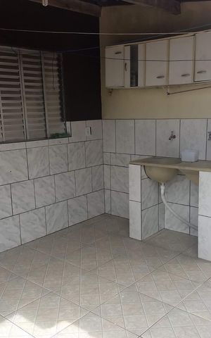 Casa à venda com 150m², 2 quartos e 1 vaga Casa à venda com 150m², 2 quartos e 1 vagaCasa 1 - Área externa