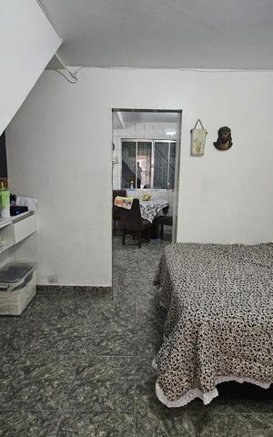Casa à venda com 150m², 2 quartos e 1 vaga Casa à venda com 150m², 2 quartos e 1 vagaCasa 2- Quarto