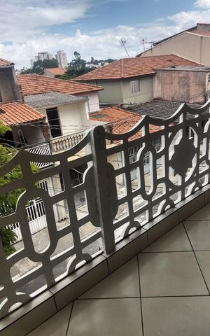Casa à venda com 150m², 2 quartos e 1 vaga Casa à venda com 150m², 2 quartos e 1 vagaCasa 1 - Varanda
