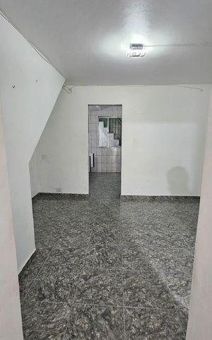 Casa à venda com 150m², 2 quartos e 1 vaga Casa à venda com 150m², 2 quartos e 1 vagaCasa 2 - Sala