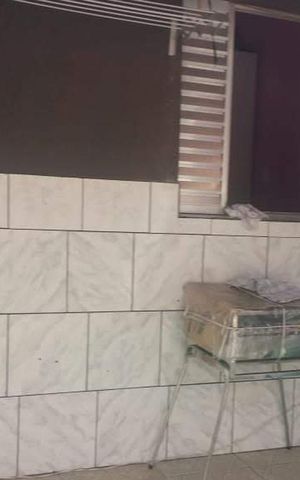 Casa à venda com 150m², 2 quartos e 1 vaga Casa à venda com 150m², 2 quartos e 1 vagaCasa 1 - Área externa
