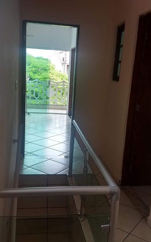 Casa à venda com 150m², 2 quartos e 1 vaga Casa à venda com 150m², 2 quartos e 1 vagaCorredor