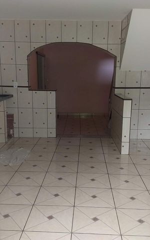 Casa à venda com 150m², 2 quartos e 1 vaga Casa à venda com 150m², 2 quartos e 1 vagaCasa 1 - Cozinha