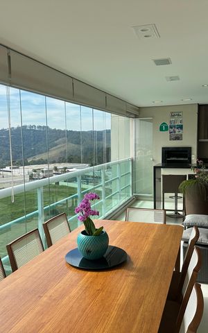 Apartamento à venda com 202m², 3 quartos e 4 vagasÁrea gourmet