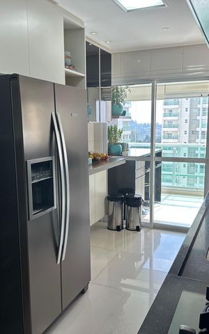 Apartamento à venda com 202m², 3 quartos e 4 vagasCozinha