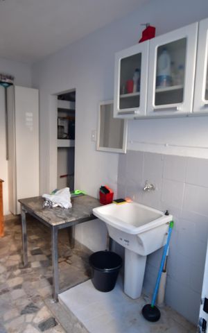 Casa à venda com 398m², 3 quartos e 3 vagasÁrea de Serviço