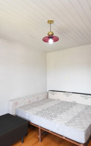 Casa à venda com 242m², 3 quartos e 2 vagasQuarto 2