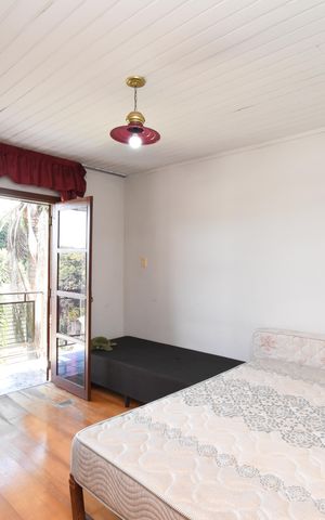 Casa à venda com 242m², 3 quartos e 2 vagasQuarto 2