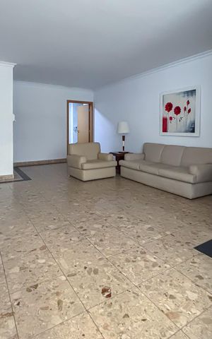 Apartamento à venda com 200m², 3 quartos e 2 vagas
