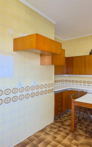 Apartamento à venda com 107m², 3 quartos e 1 vagaCozinha e Área de Serviço
