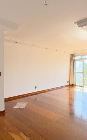 Apartamento à venda com 107m², 3 quartos e 1 vagaSala