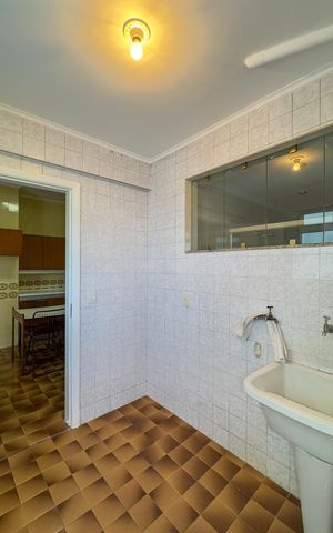 Apartamento à venda com 107m², 3 quartos e 1 vagaÁrea de Serviço