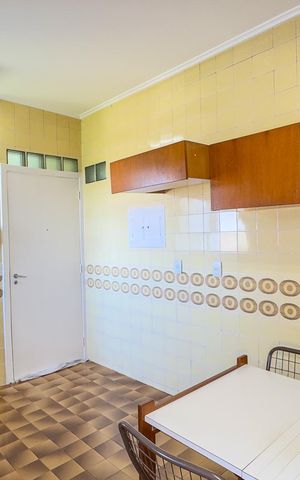 Apartamento à venda com 107m², 3 quartos e 1 vagaCozinha e Área de Serviço