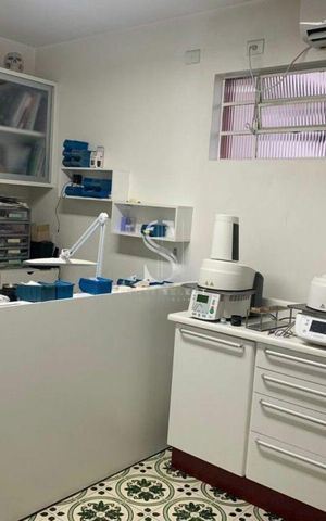 Casa à venda com 400m², 4 quartos e 2 vagas
