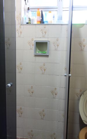 Casa à venda com 180m², 5 quartos e 2 vagasBanheiro 2