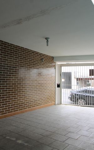 Casa à venda com 180m², 5 quartos e 2 vagasGaragem
