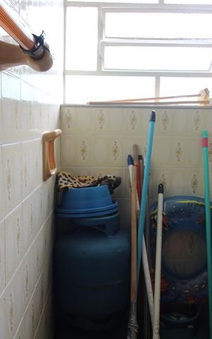 Casa à venda com 180m², 5 quartos e 2 vagasBanheiro da lavanderia